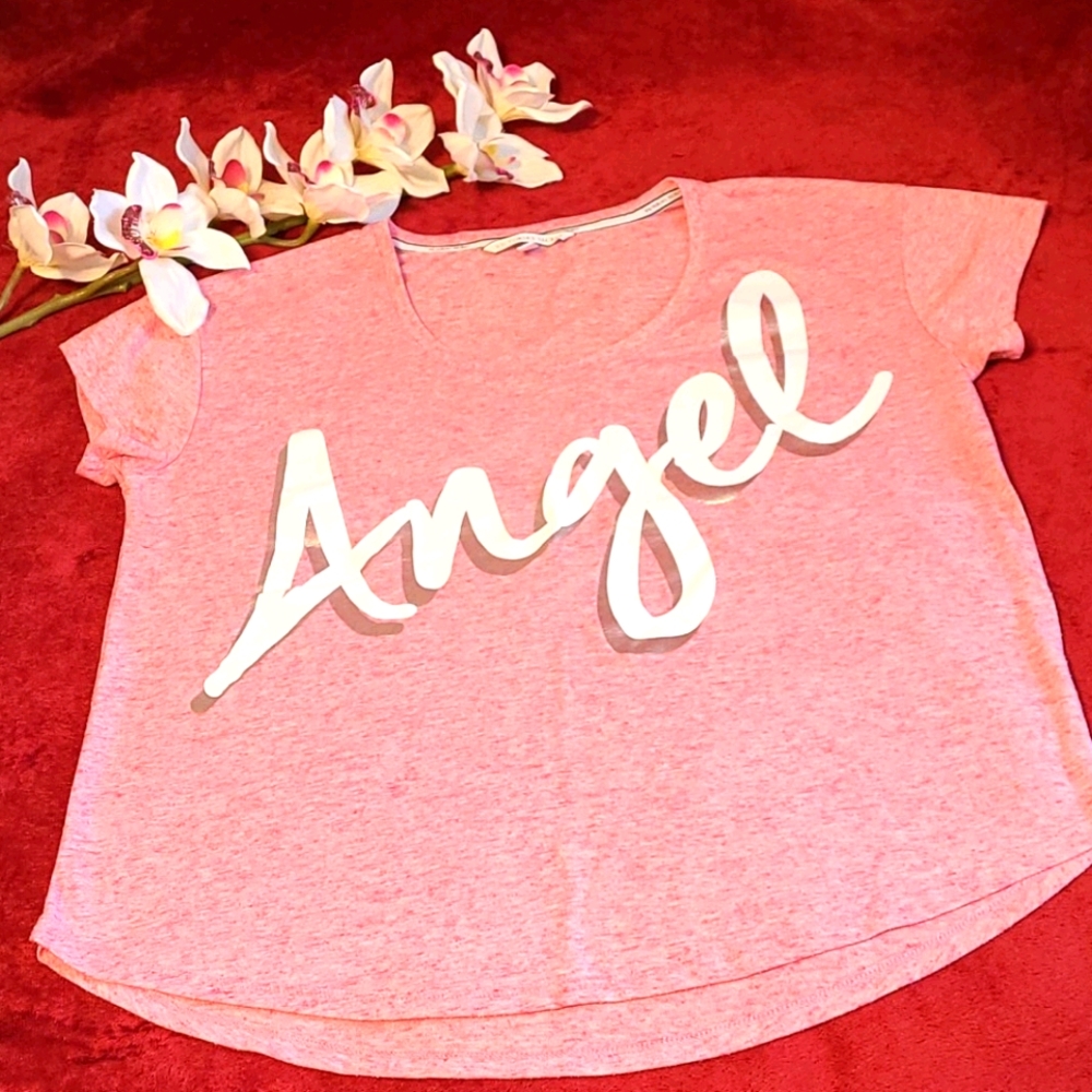 Victoria's Secret Angel Tee - Picture 2 of 11